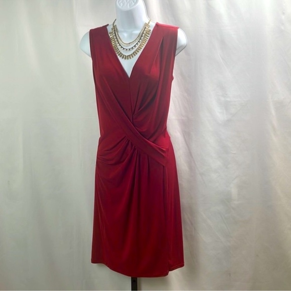 VeraWang  Simply Vera Red Sleeveless Faux-Wrap Dress